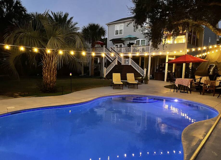 Just Listed! | 5 BR | POOL | HOT TUB | E...